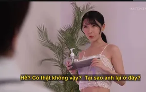 Cô bé ngực lép sinh năm 2003 và đeo kính! Đang quan hệ với bạn trai trong phòng tắm! Đứng với hai tay vòng quanh cổ, đẩy từ phía sau bằng ly, cận cảnh mở âm đạo khi ngồi trên bồn cầu